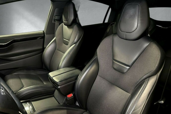 tesla-model-x-elektrisitet-2017-big-13