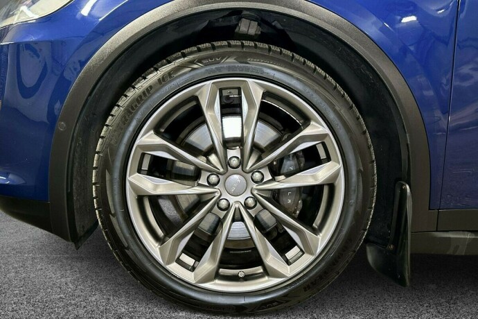 tesla-model-x-elektrisitet-2017-big-19