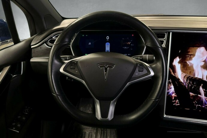 tesla-model-x-elektrisitet-2017-big-10