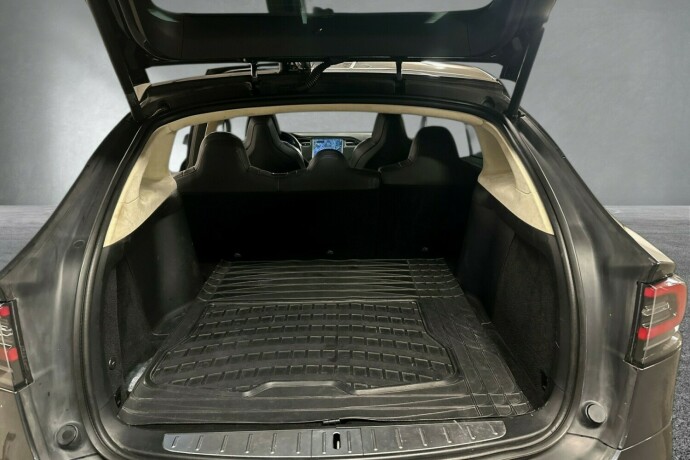 tesla-model-x-elektrisitet-2017-big-18