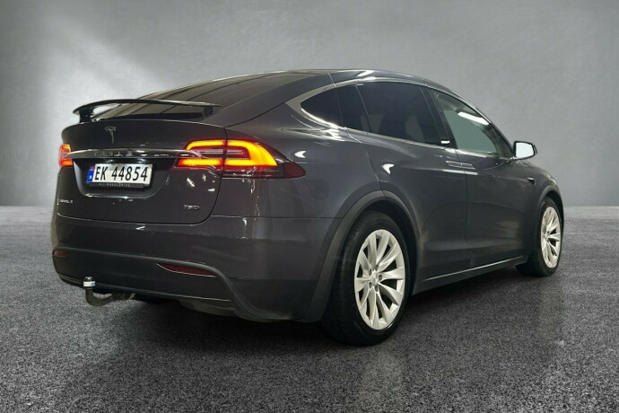 tesla-model-x-elektrisitet-2017-big-5