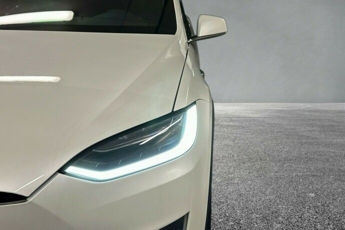 tesla-model-x-elektrisitet-2019-big-9