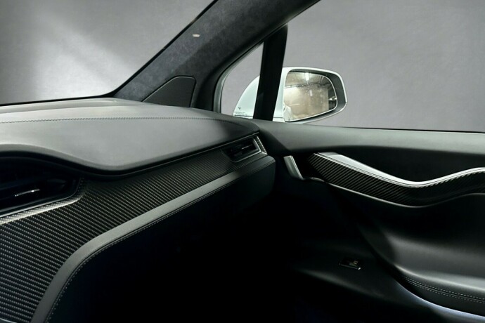 tesla-model-x-elektrisitet-2019-big-14