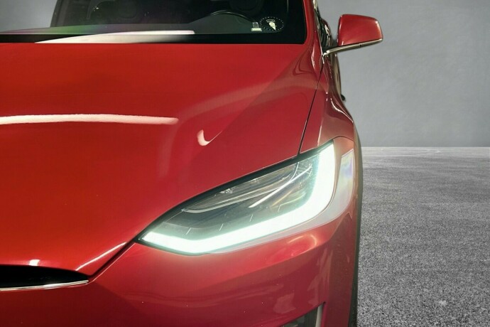 tesla-model-x-elektrisitet-2018-big-9