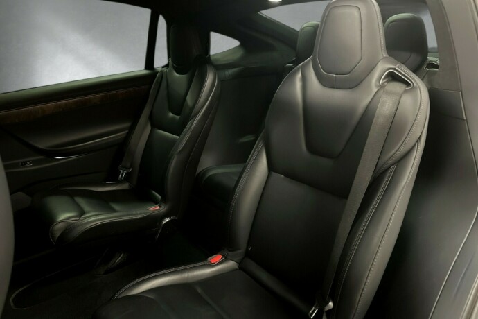 tesla-model-x-elektrisitet-2018-big-16