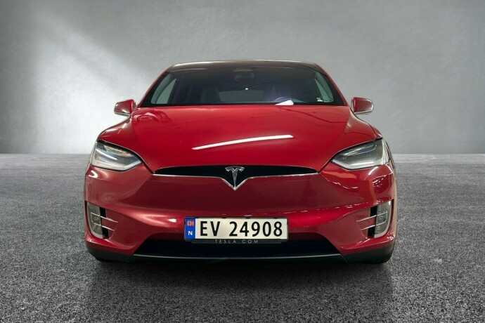 tesla-model-x-elektrisitet-2018-big-8