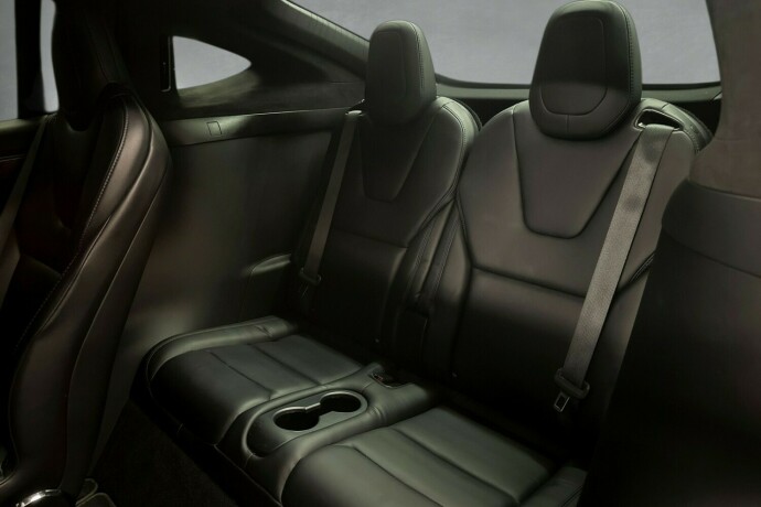 tesla-model-x-elektrisitet-2018-big-17