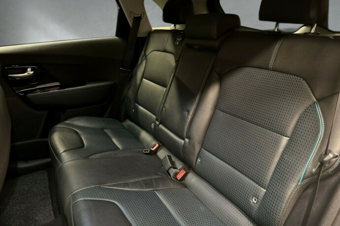 kia-e-niro-elektrisitet-2021-big-15