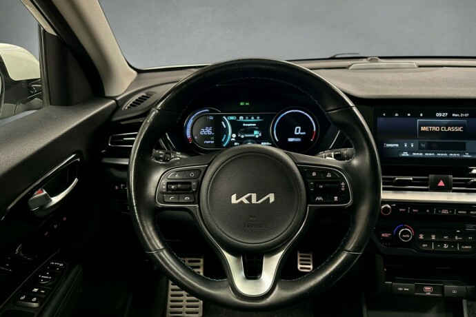 kia-e-niro-elektrisitet-2021-big-11