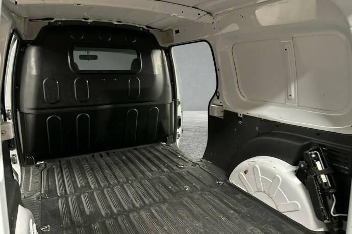 renault-kangoo-electric-elektrisitet-2020-big-17