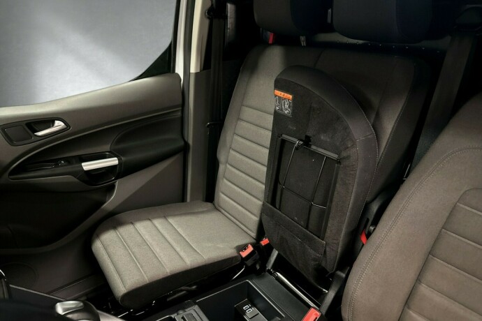 ford-transit-connect-diesel-2021-big-15