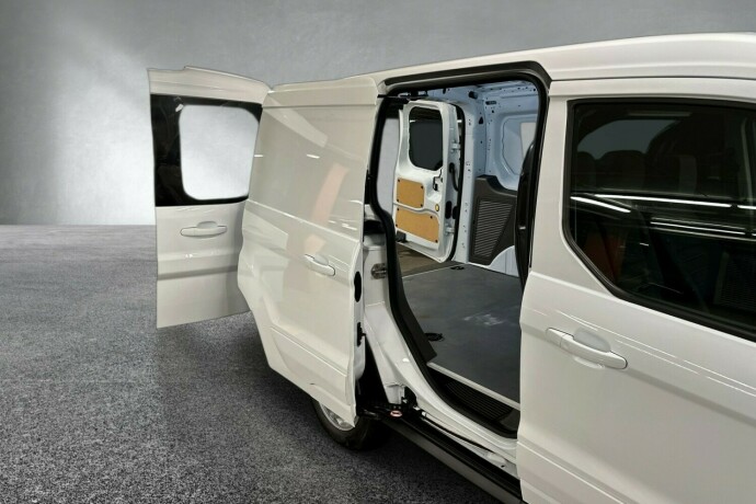 ford-transit-connect-diesel-2021-big-18