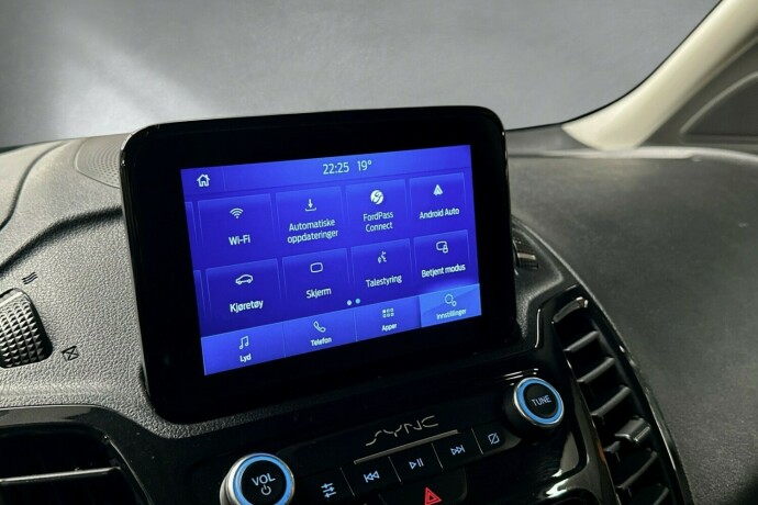 ford-transit-connect-diesel-2021-big-12