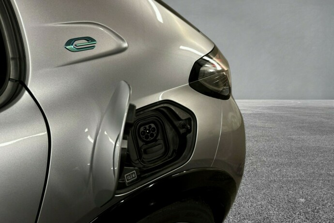 peugeot-208-elektrisitet-2021-big-18
