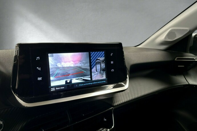 peugeot-208-elektrisitet-2021-big-12