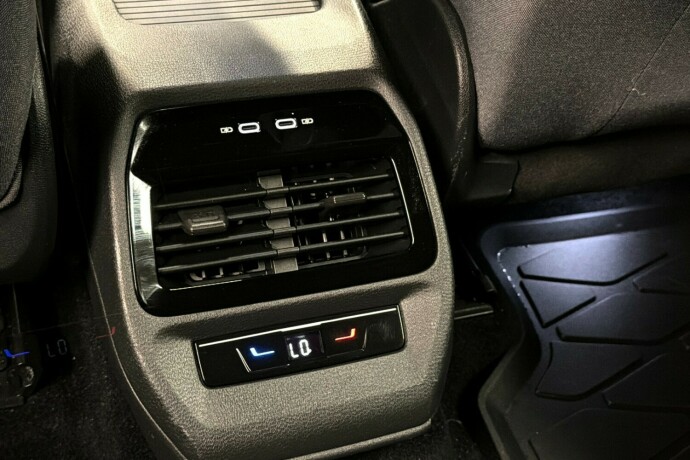 volkswagen-id4-elektrisitet-2023-big-18