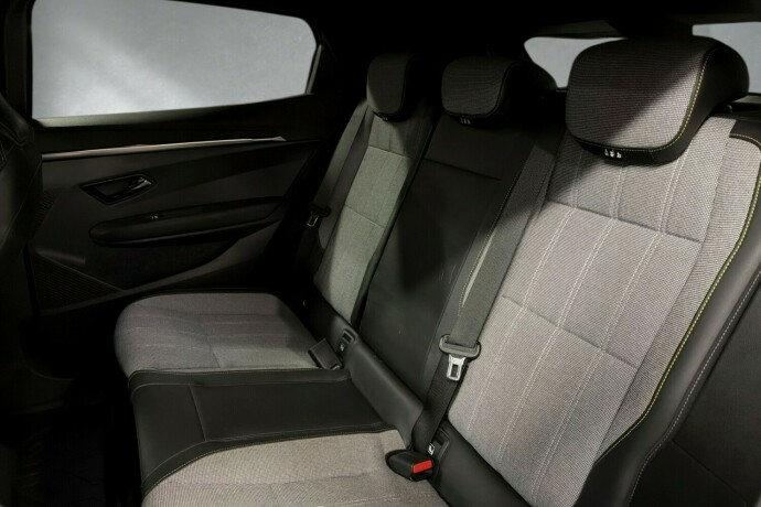 renault-megane-elektrisitet-2022-big-16