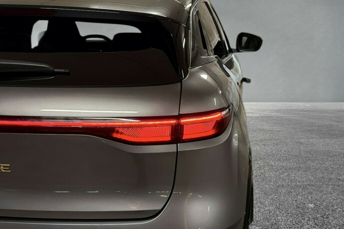 renault-megane-elektrisitet-2022-big-9