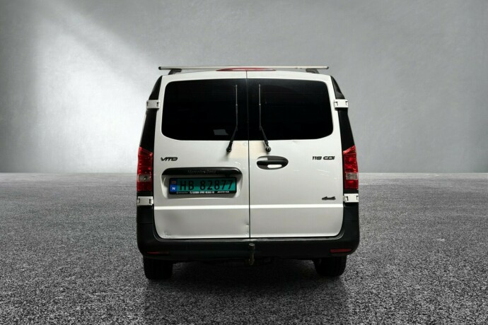 mercedes-benz-vito-diesel-2018-big-3