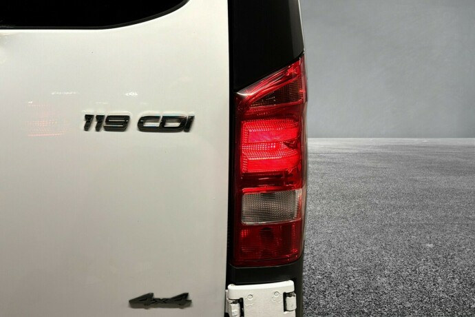 mercedes-benz-vito-diesel-2018-big-9