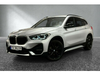 BMW | X1 | Elektrisitet+bensin | 2022