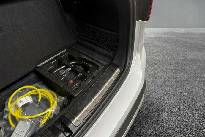 bmw-x1-elektrisitetbensin-2022-big-18