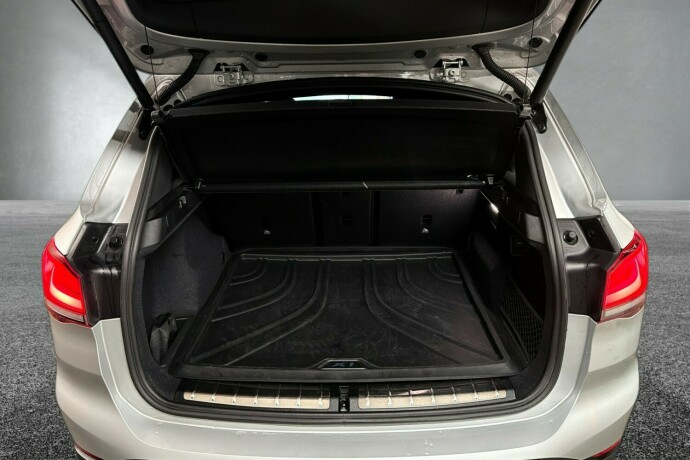 bmw-x1-elektrisitetbensin-2022-big-16