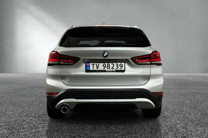 bmw-x1-elektrisitetbensin-2022-big-3