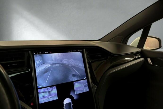 tesla-model-x-elektrisitet-2019-big-16