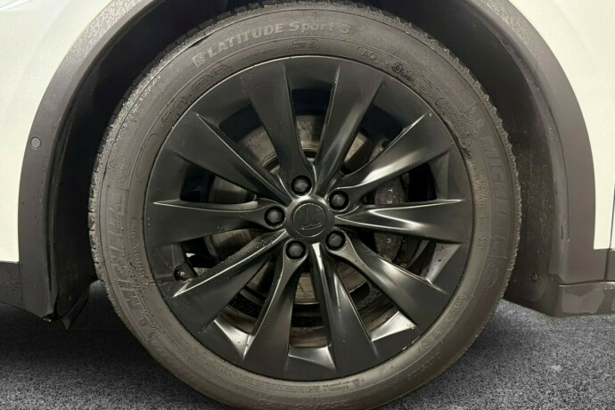 tesla-model-x-elektrisitet-2019-big-19