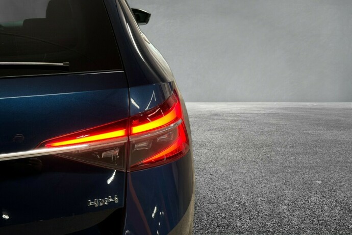 skoda-superb-diesel-2022-big-9