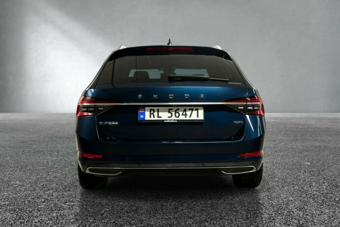 skoda-superb-diesel-2022-big-3