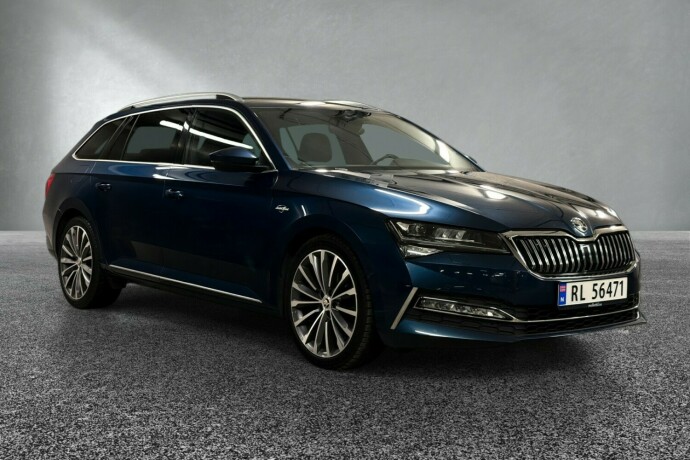 skoda-superb-diesel-2022-big-6