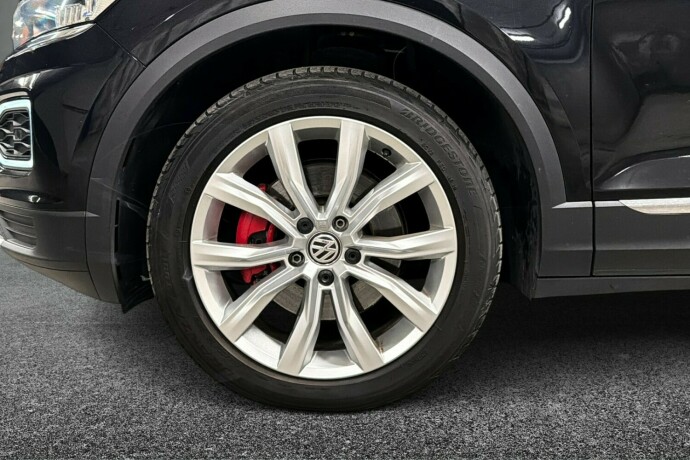 volkswagen-t-roc-bensin-2019-big-18