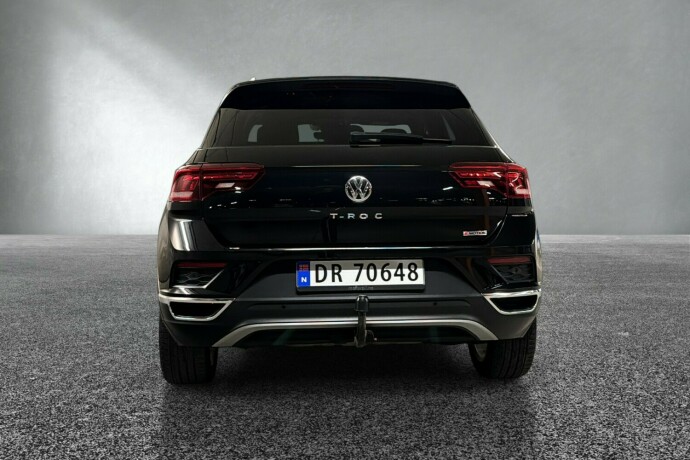 volkswagen-t-roc-bensin-2019-big-3