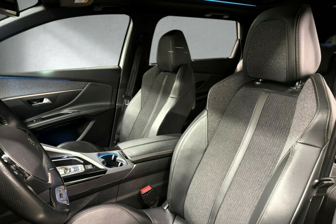 peugeot-5008-diesel-2020-big-13