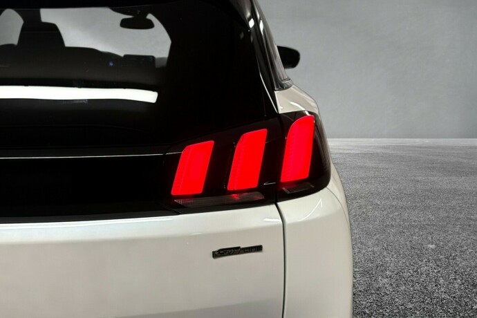 peugeot-5008-diesel-2020-big-9