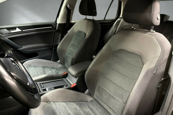 volkswagen-golf-bensin-2019-big-16