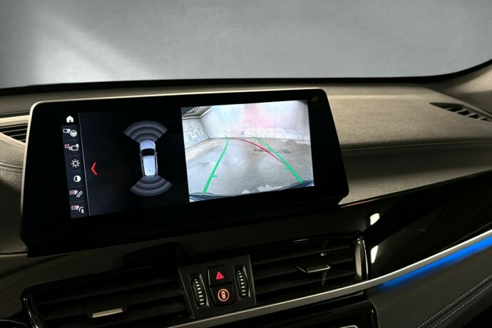 bmw-x1-plug-in-petrol-2022-big-13