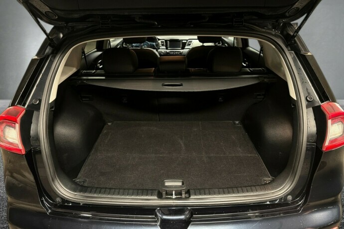 kia-niro-elektrisitetbensin-2019-big-18