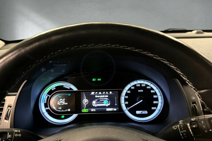 kia-niro-elektrisitetbensin-2019-big-11