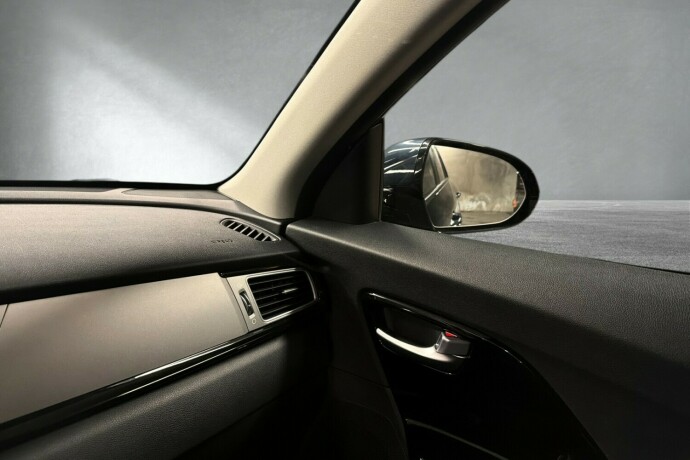 kia-niro-elektrisitetbensin-2019-big-15