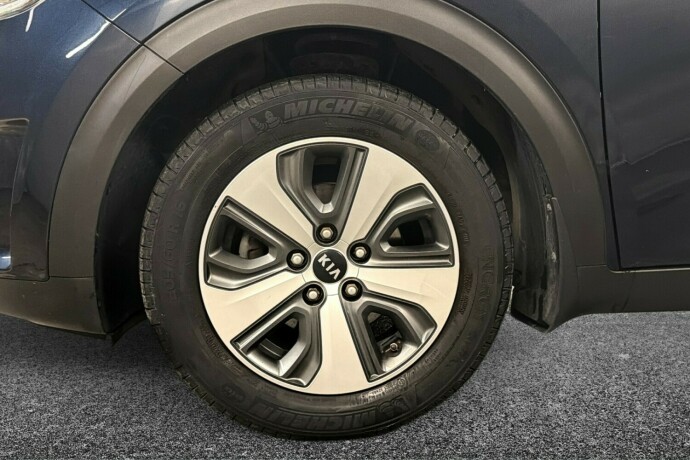 kia-niro-elektrisitetbensin-2019-big-19