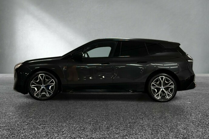 bmw-ix-xdrive-50-elektrisitet-2022-big-1