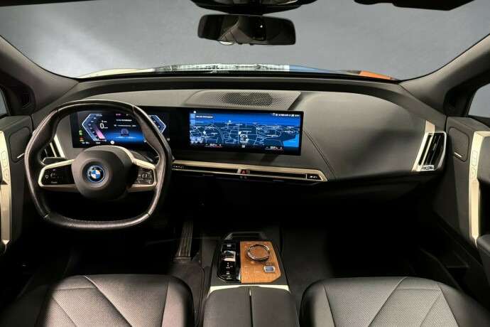 bmw-ix-xdrive-50-elektrisitet-2022-big-10
