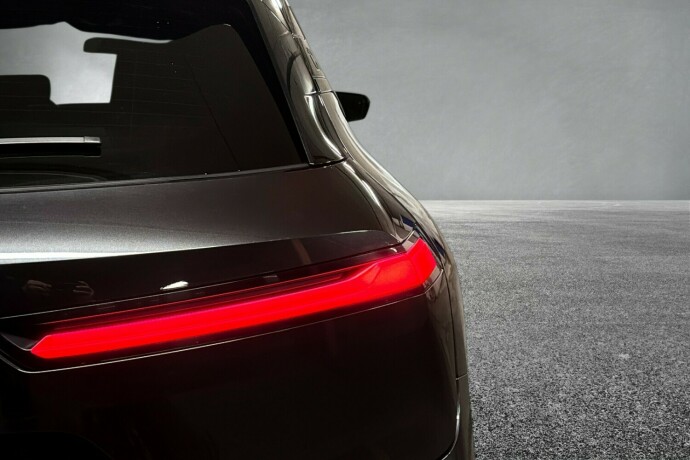 bmw-ix-xdrive-50-elektrisitet-2022-big-9