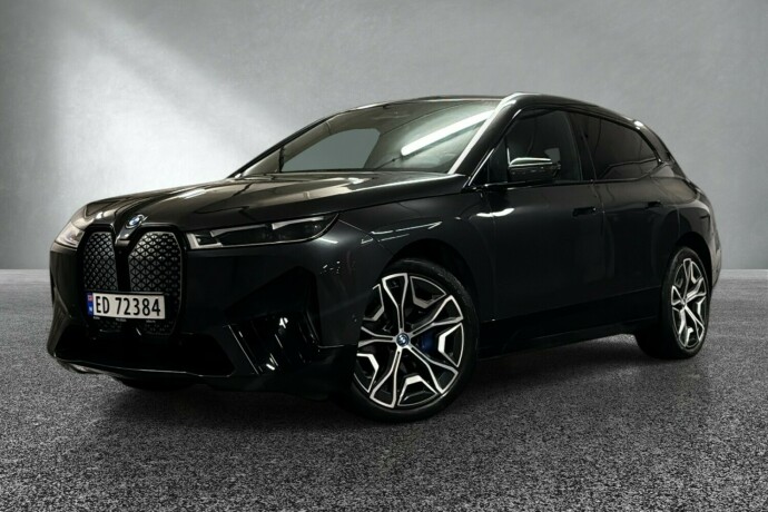 bmw-ix-xdrive-50-elektrisitet-2022-big-0