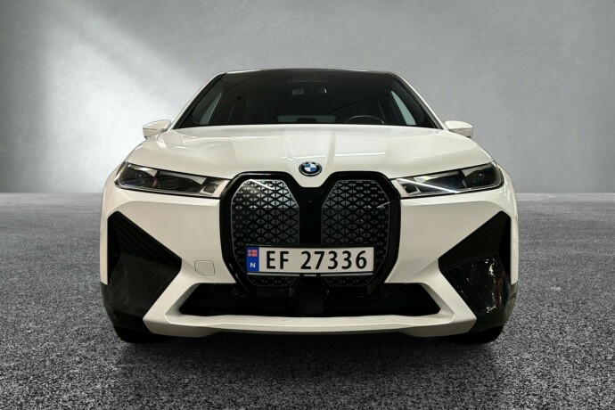 bmw-ix-xdrive-40-elektrisitet-2023-big-8