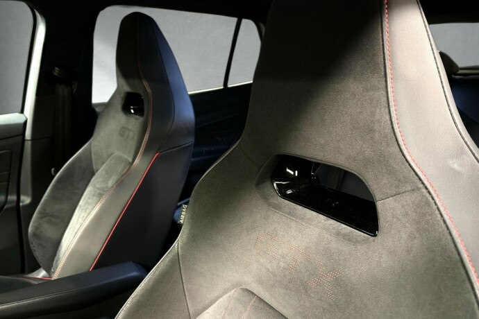 volkswagen-id4-gtx-elektrisitet-2023-big-15