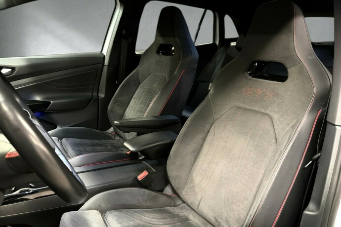 volkswagen-id4-gtx-elektrisitet-2023-big-14